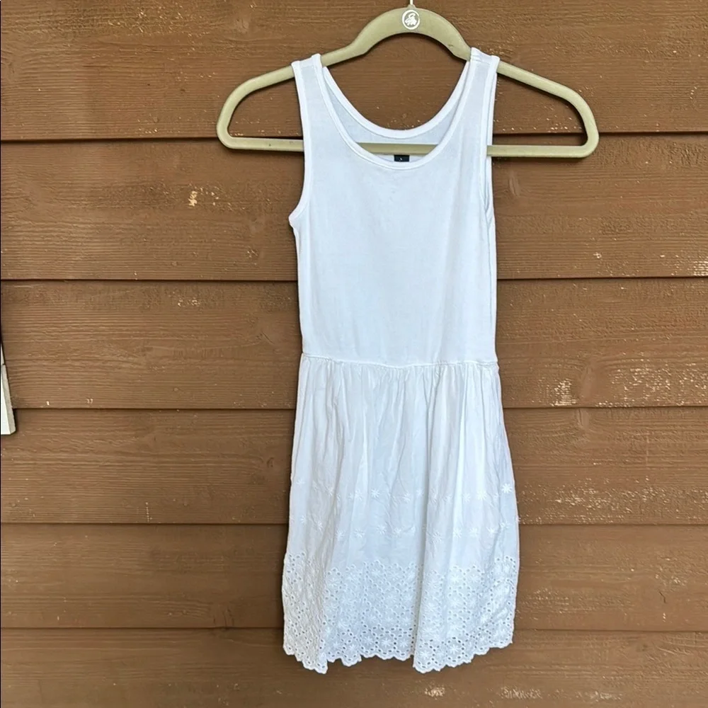 GAP Kids White Ribbed Tank Eyelet trim dress size L (10)